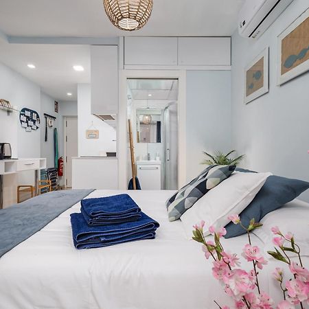 Beach House Apartment, Playa Malagueta Málaga Extérieur photo